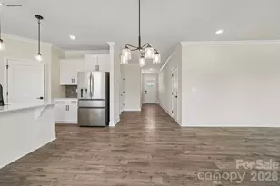 4181 Round Table Dr, Gastonia, NC 28056 - Photo 8