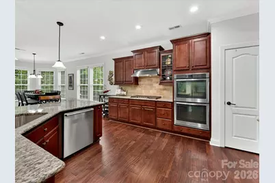 5021 Helena Park Lane, Matthews, NC 28105 - Photo 4