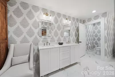 902 N Ashe Avenue, Newton, NC 28658 - Photo 20