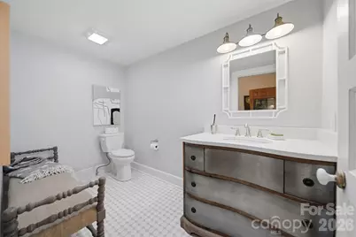 902 N Ashe Avenue, Newton, NC 28658 - Photo 36