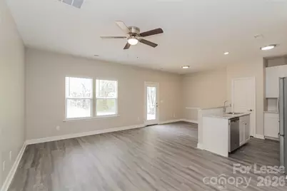 1300 W Walnut Avenue, Gastonia, NC 28052 - Photo 6
