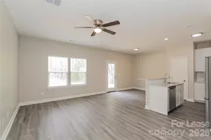 1300 W Walnut Ave, Gastonia, NC 28052 - Photo 6