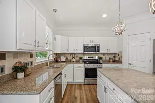 7718 Falgren Ct, Huntersville, NC 28078 - Photo 12