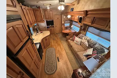 114 Oak Street, New London, NC 28127 - Photo 12