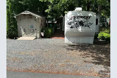 114 Oak Street, New London, NC 28127 - Photo 4