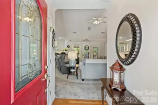 1302 Laurel Woods Dr, Gastonia, NC 28052 - Photo 4
