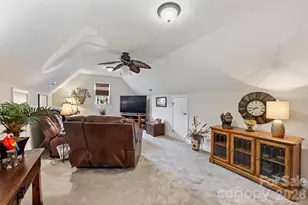 1302 Laurel Woods Dr, Gastonia, NC 28052 - Photo 32