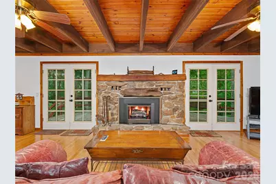 820 Wild Rose Lane, Burnsville, NC 28714 - Photo 8