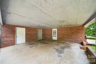 708 Mocksville Hwy, Statesville, NC 28625 - Photo 24