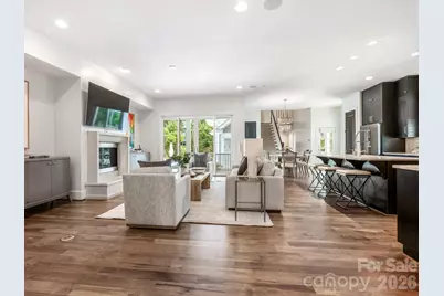 300 Plantation Place, Charlotte, NC 28209 - Photo 14