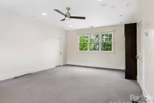 300 Plantation Pl, Charlotte, NC 28209 - Photo 32