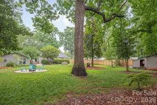 3227 Driftwood Dr, Charlotte, NC 28205 - Photo 28