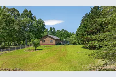 66 Misery Ridge None, Mill Spring, NC 28756 - Photo 6