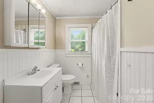 2039 Cline St, Statesville, NC 28677 - Photo 10