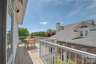 606 Carriage Commons Drive, Hendersonville, NC 28791 - Photo 20