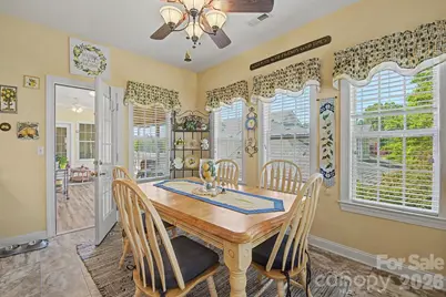 606 Carriage Commons Drive, Hendersonville, NC 28791 - Photo 16