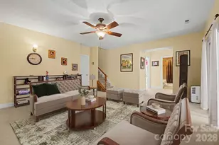 606 Carriage Commons Dr, Hendersonville, NC 28791 - Photo 34