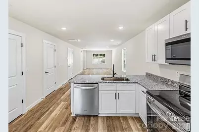 259/261 Vanderbilt Road, Spartanburg, SC 29301 - Photo 10