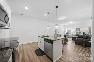 1805 Edgewater Dr NW, Conover, NC 28613 - Photo 18
