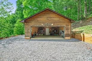 483 Birdie Ln, Bakersville, NC 28705 - Photo 36