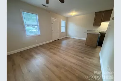 412 Killian Avenue, Mount Holly, NC 28120 - Photo 4