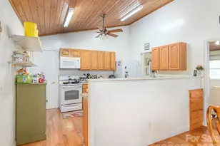 1120 Jacobs Branch Rd, Franklin, NC 28734 - Photo 12