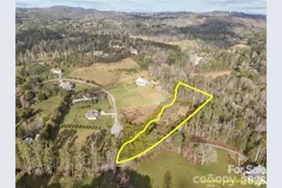 425 Nelson Valley Lane, Hendersonville, NC 28739 - Photo 1
