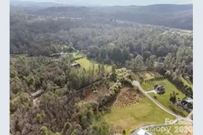 425 Nelson Valley Lane, Hendersonville, NC 28739 - Photo 16