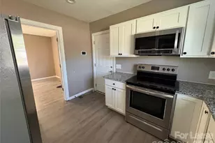508 N Main St, Lowell, NC 28098 - Photo 6