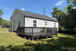 508 N Main St, Lowell, NC 28098 - Photo 8
