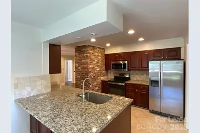 3917 Kitley Place, Charlotte, NC 28210 - Photo 4