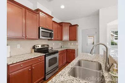18439 The Commons Boulevard, Cornelius, NC 28031 - Photo 14