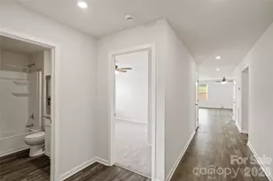 857 Oak Ridge Rd, Gaffney, SC 29341 - Photo 6