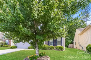2104 Verde Creek Road, Charlotte, NC 28214 - Photo 4