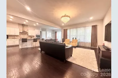 10112 Pinecroft Creek Lane, Matthews, NC 28105 - Photo 2