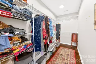 2508 Oakdale Creek Ln, Charlotte, NC 28216 - Photo 32