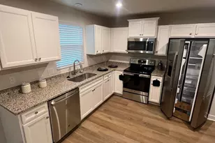 2224 GoldWood Dr, Charlotte, NC 28215 - Photo 8