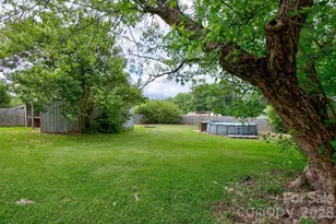 202 Chester Ave, Great Falls, SC 29055 - Photo 30