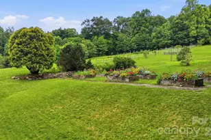 429 Biodome Dr, Waynesville, NC 28785 - Photo 6