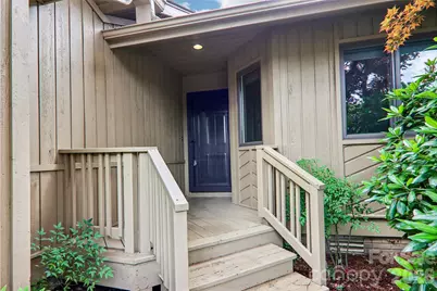 405 Wild Oak Lane, Hendersonville, NC 28791 - Photo 4