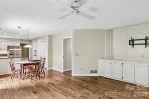 405 Wild Oak Ln, Hendersonville, NC 28791 - Photo 22