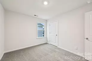 7648 Bainbridge Rd, Sherrills Ford, NC 28673 - Photo 32