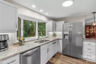8460 Keven Cir, Sherrills Ford, NC 28673 - Photo 10