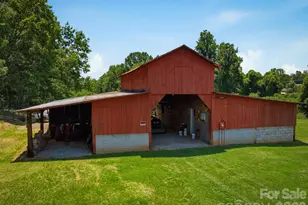 2401 Lail Rd, Morganton, NC 28655 - Photo 38