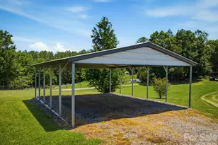 2401 Lail Rd, Morganton, NC 28655 - Photo 24