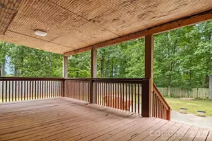 4403 Hubbard Rd, Charlotte, NC 28269 - Photo 20