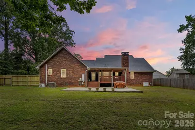 4403 Hubbard Road, Charlotte, NC 28269 - Photo 24