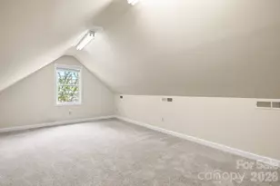 4403 Hubbard Rd, Charlotte, NC 28269 - Photo 18