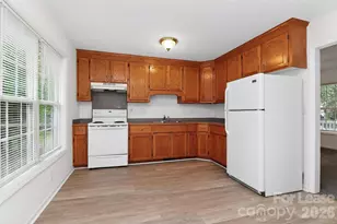 305 South St, Belmont, NC 28012 - Photo 4