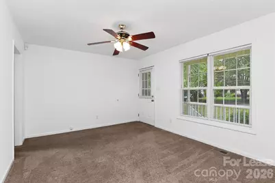 305 South Street, Belmont, NC 28012 - Photo 2
